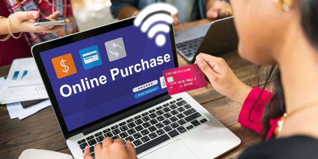 Gumroad y Payhip son plataformas en las que puedes: Vender libros electrónicos, plantillas, paquetes rápidos o herramientas. Aceptar pagos al instante. Realizar un seguimiento de las descargas y los compradores.